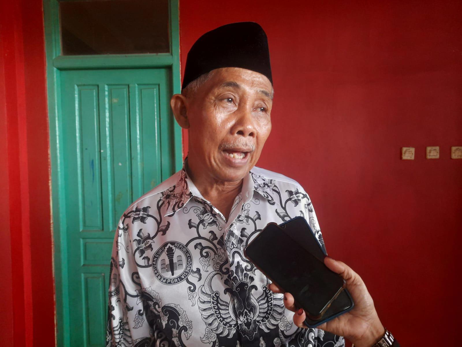 Anggota Dewan Perwakilan Rakyat Daerah (DPRD) Kabupaten Sintang, Senen Maryono